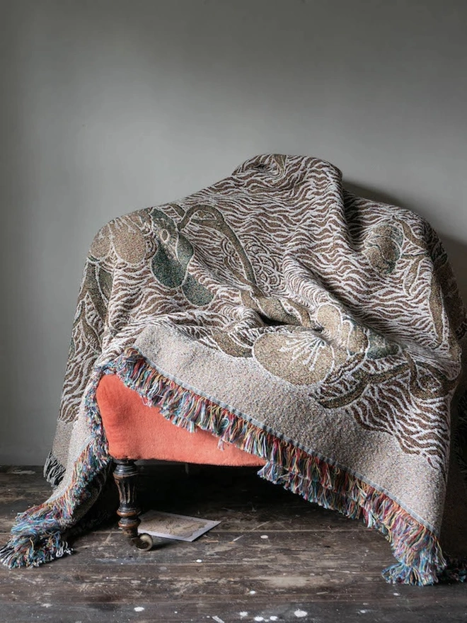 Nouveau Blossom Blanket
