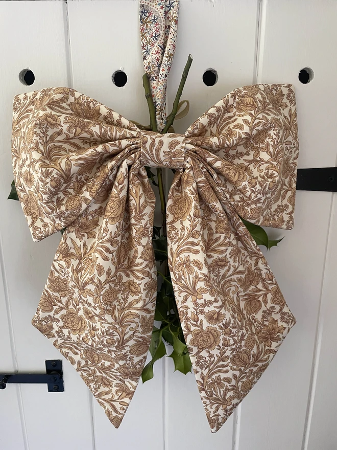 Liberty London Sambourne Print Large Bow Christmas Decoration