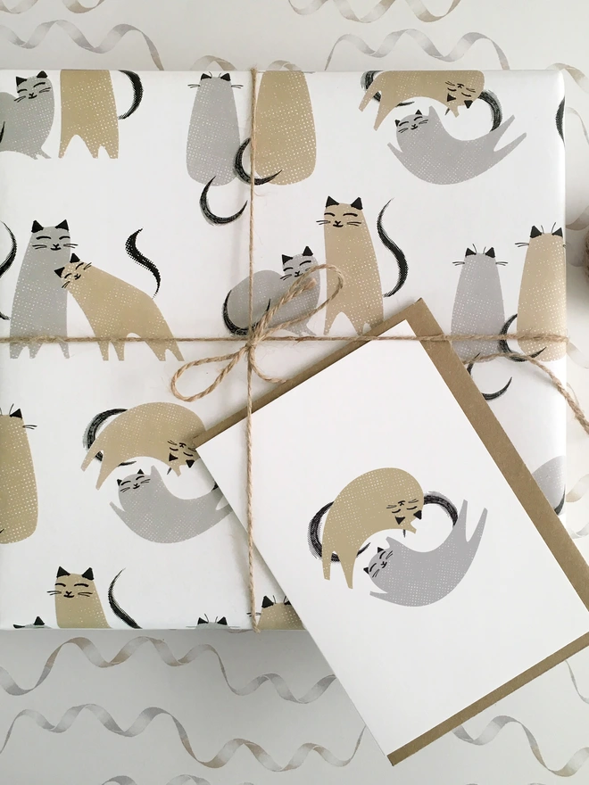 Love Cats Valentine's Day Card And Gift Wrap