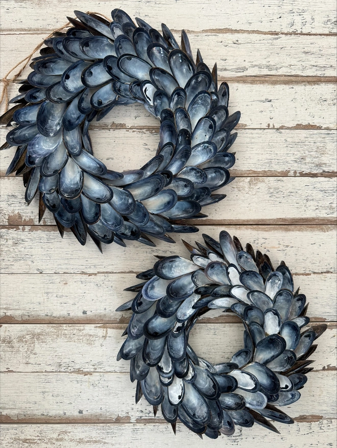  Small Mussel Shell Wreath