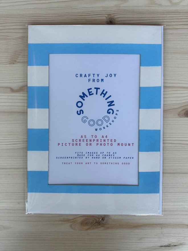 A4 Screenprinted Picture Mount with Thick Blue Stripes