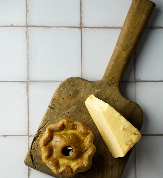 Christmas Pork Pie & Cheddar Cheese Candles