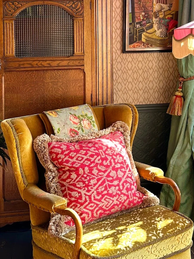 The Peggy Silk Fringed Lampshade