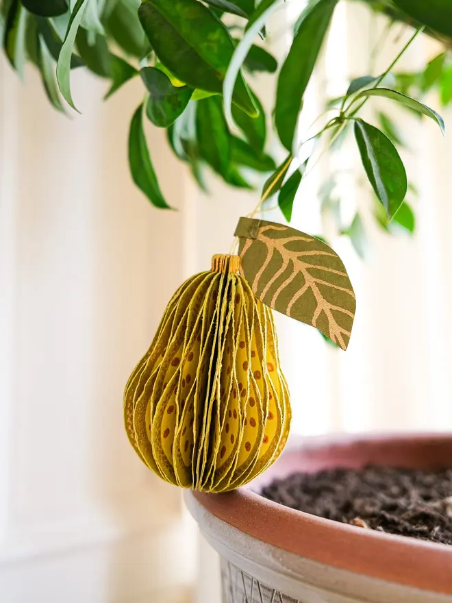 Pear Honeycomb Ornament (Set Of 6)