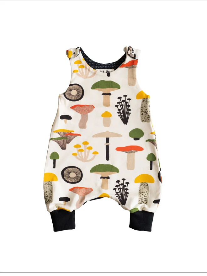 ILO Fungi mushrooms organic cotton jersey expandable romper