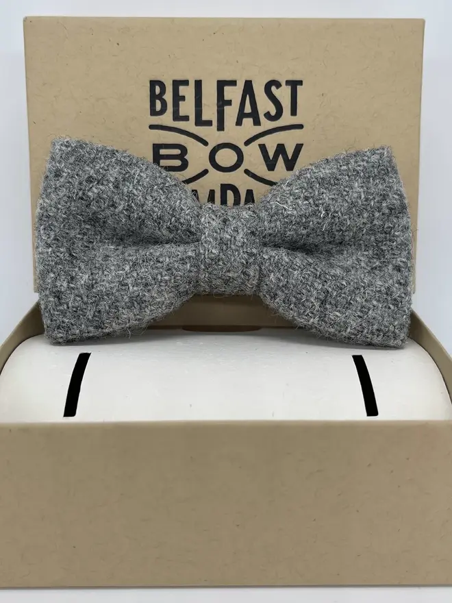 handmade tweed bow tie grey 