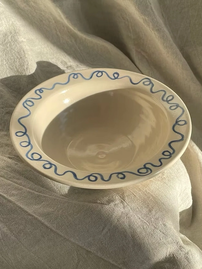 Squiggle Spag Bowl