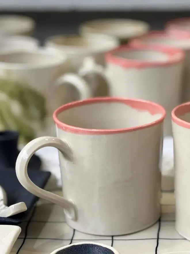 Coloured Rim Stoneware Mug