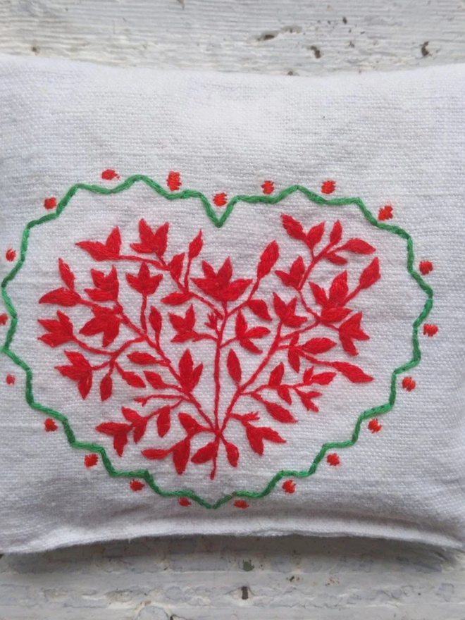 Botanical Embroidered Lavender Filled Sachet. A sachet in red.