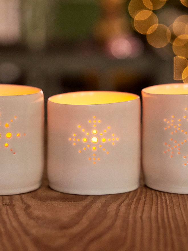 Snowflake tea light holder