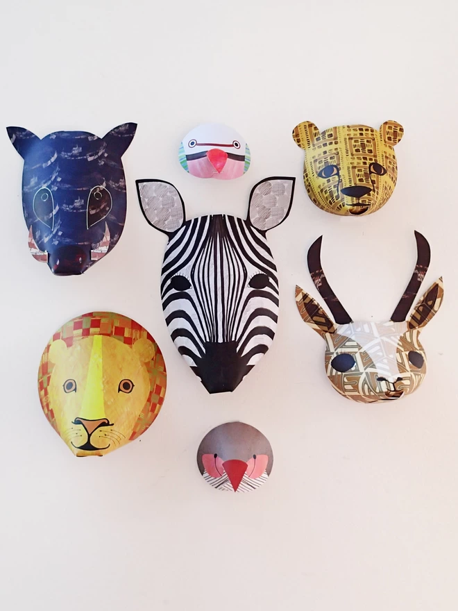 Safari animal wall decoration kit
