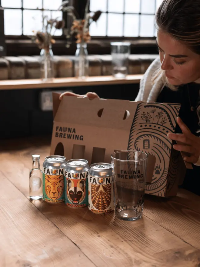 Fauna Brewing craft beer and elderflower gin gift box with illustrated pint glass complete set open