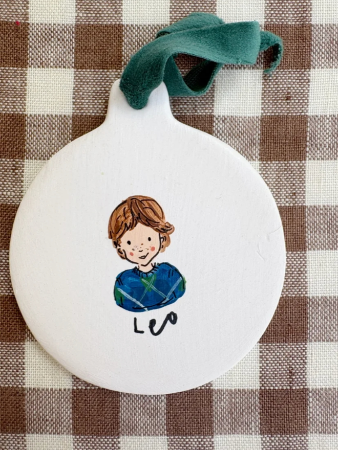Flat Bauble. A personalised and illustrated flat bauble.