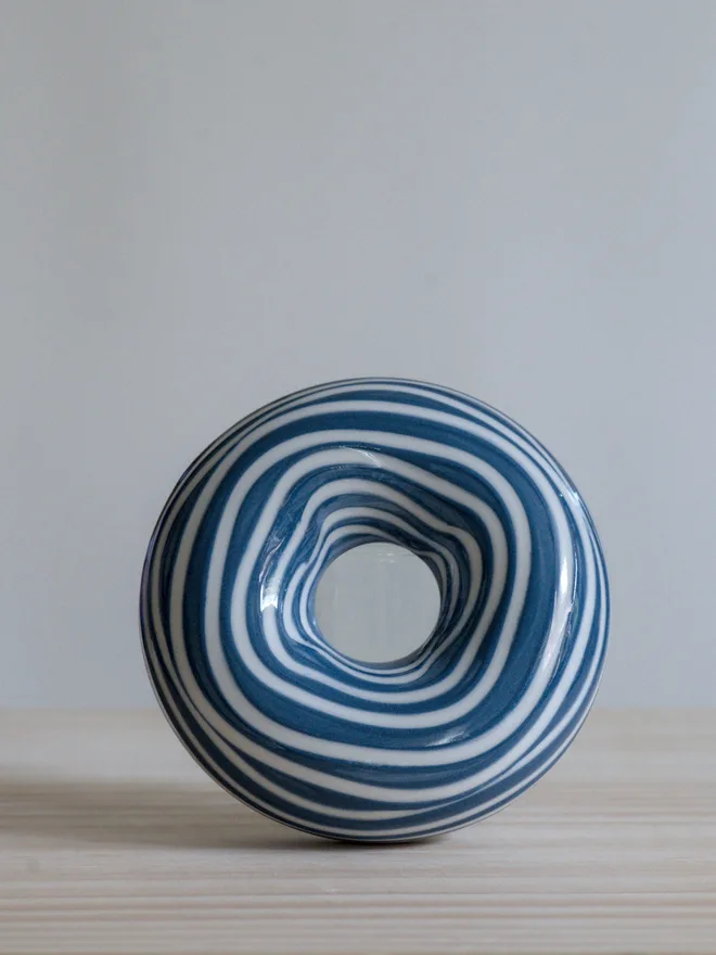 Avocado Planter White & Blue Handmade porcelain avocado planter with carved blue pattern, designed to hold an avocado seed for sprouting