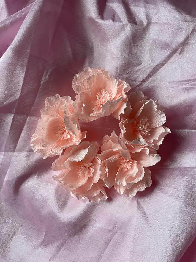 Floral wreath decoration
