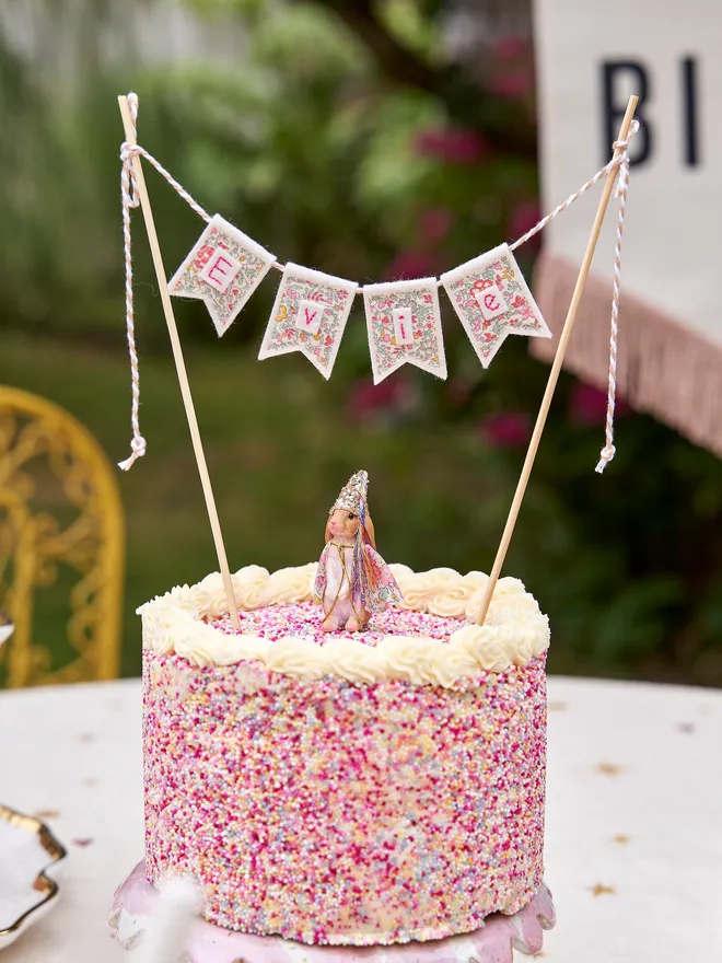 Personalised cake banner 