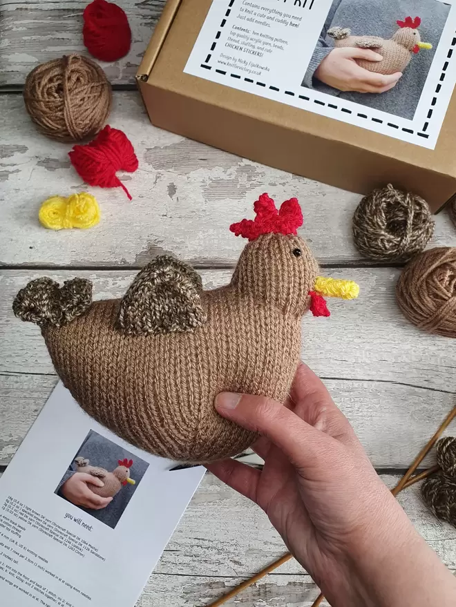 knitted hen knit kit