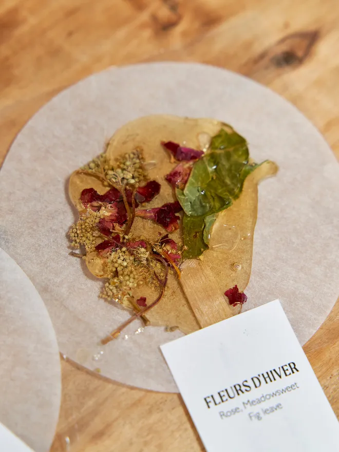 Fleurs-d-hiver, Rose, fig leaf, medowsweet herbal tea 