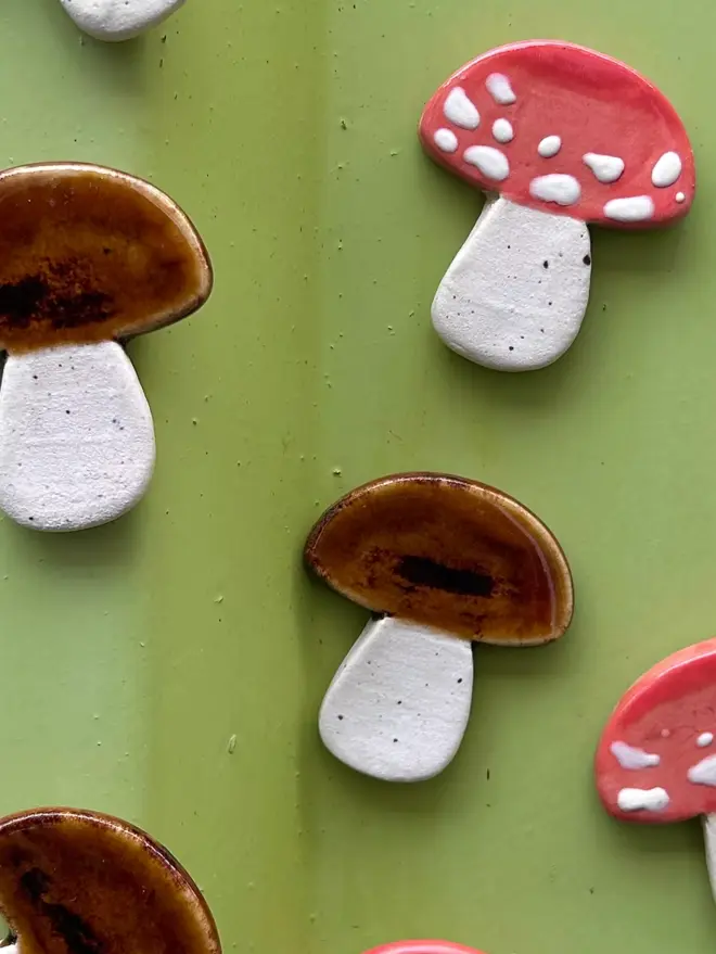 Ceramic Wildlife Magnet