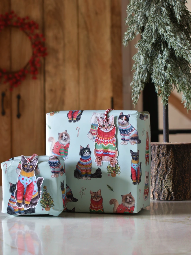 Christmas Cats Wapping Paper and Gift tags