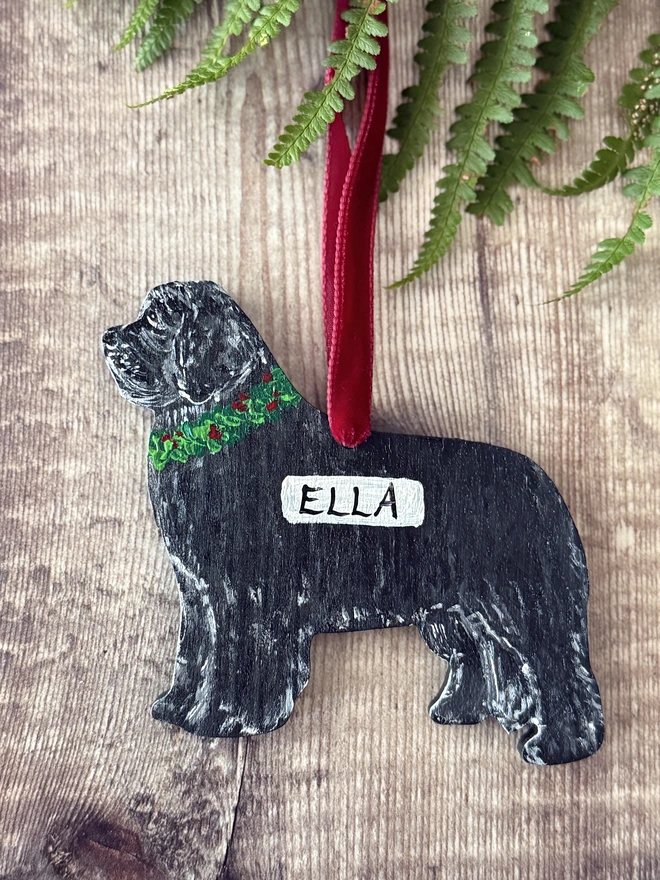 Newfoundland Hand-Painted Dog Christmas Christmas Decoration hung with red velvet ribbon 