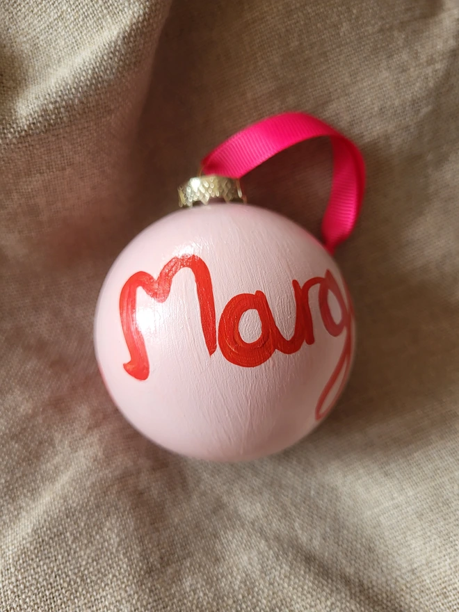 Personalise with your choice of text 