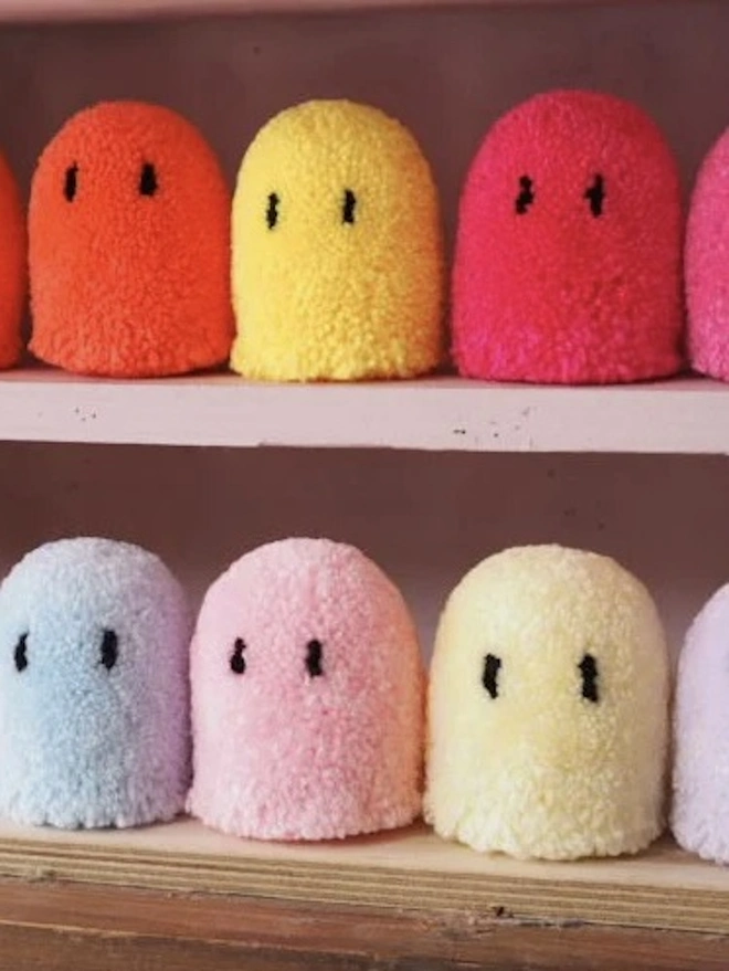 Ghost Pom Pom DIY Kit 