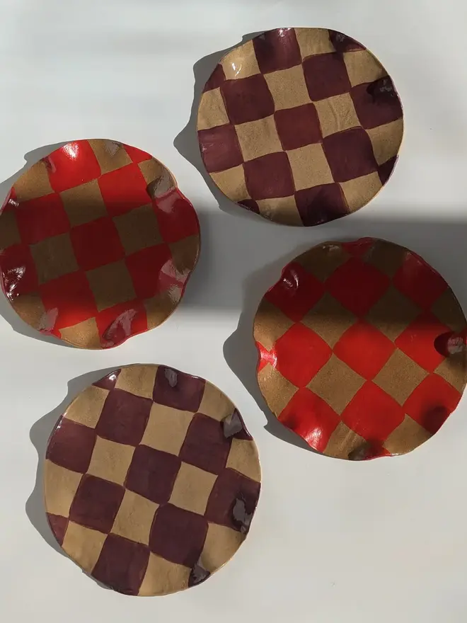 Burgundy Wavy Side Plates (Set of Four) 