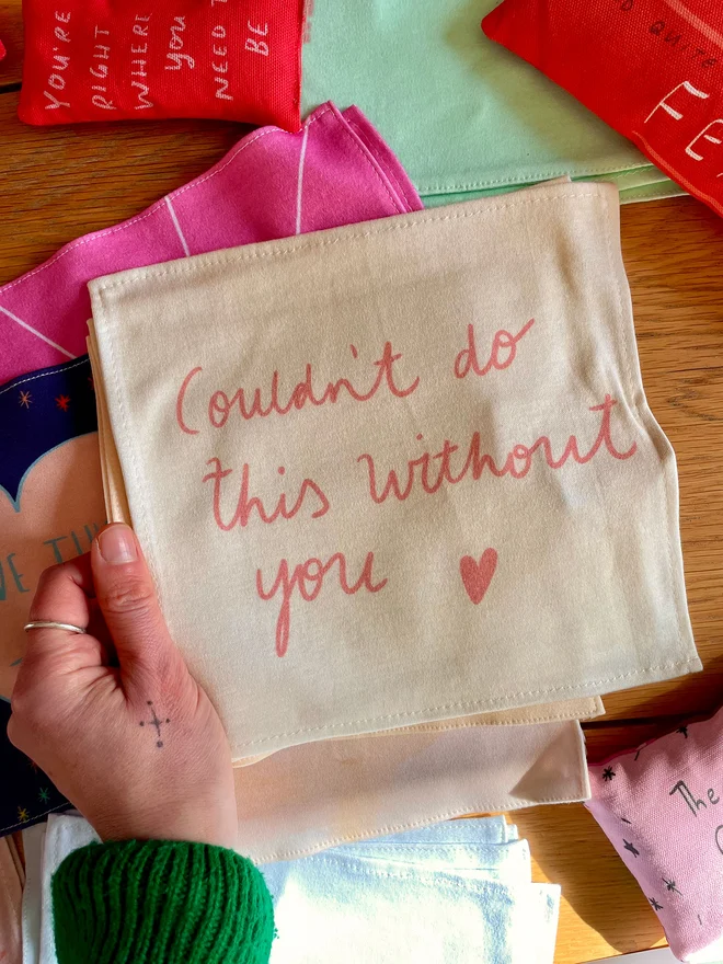 We think this makes a great bridesmaid gift: 'couldn't do this without you' the perfect message to keep in a handbag. 