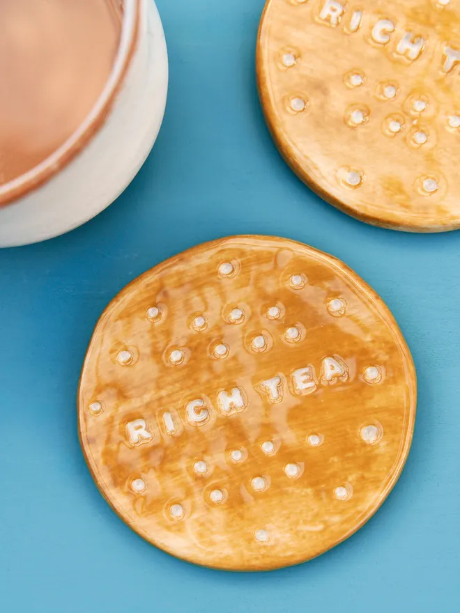 Ceramic biscuit coaster