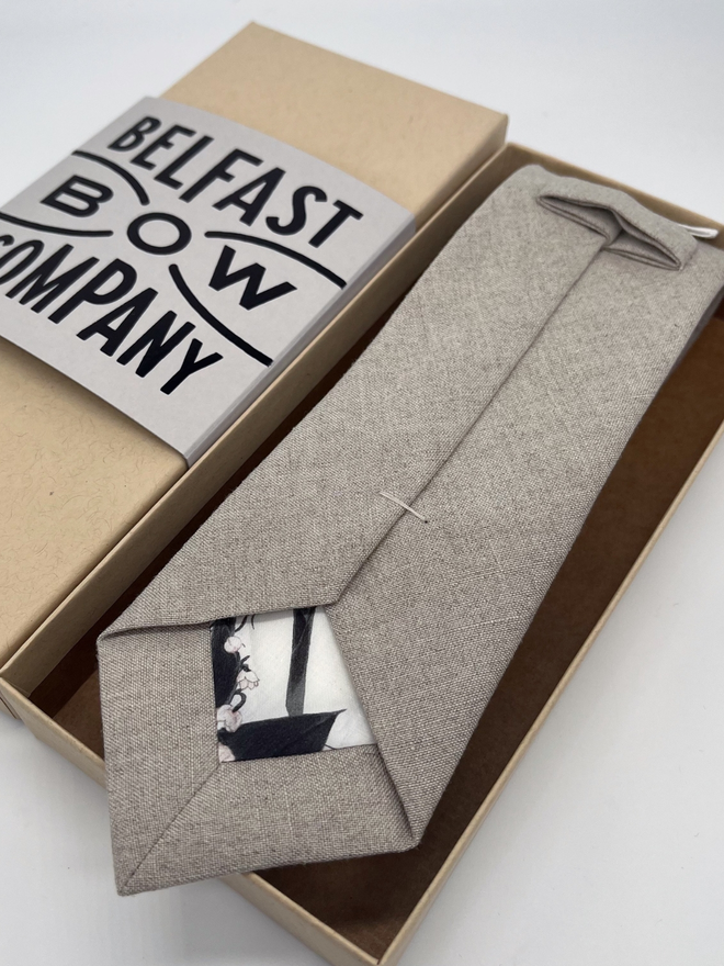 Natural Irish Linen Tie handmade by the Belfast Bow Company