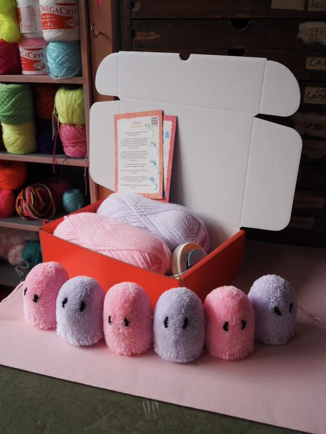 Ghost Garland Pom Pom DIY Kit 