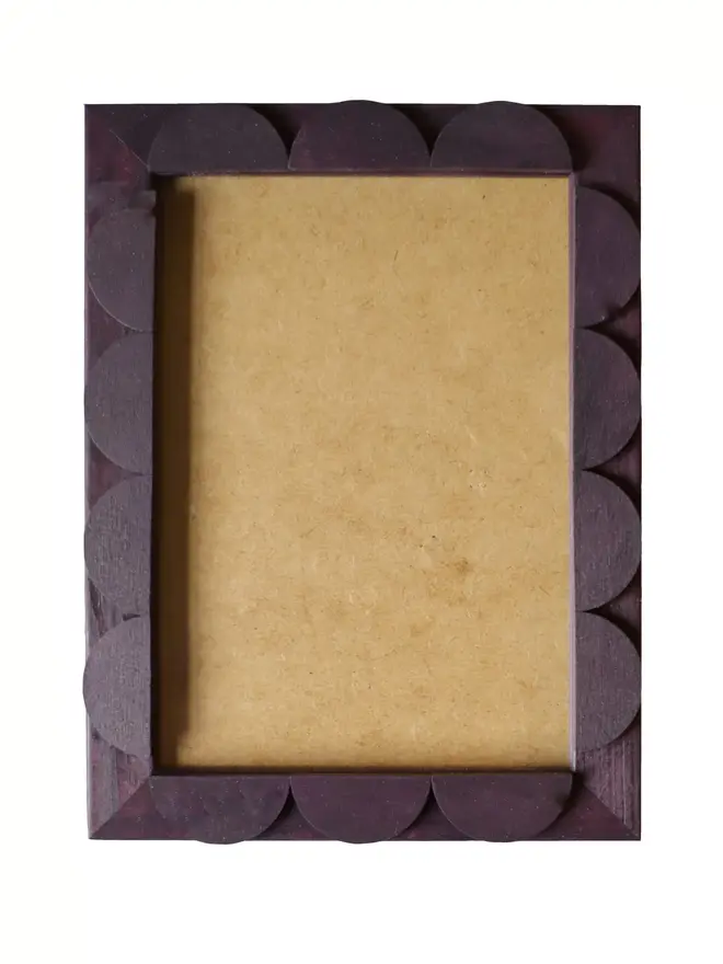 aubergine stained scallop frame