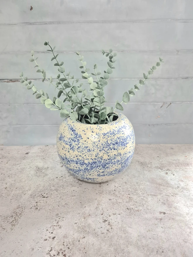 Blue speckled vase, large round vase, ceramic vase, moon vase, globe vase, ceramic gift, vase gift, Jenny Hopps Pottery, christmas vase gift