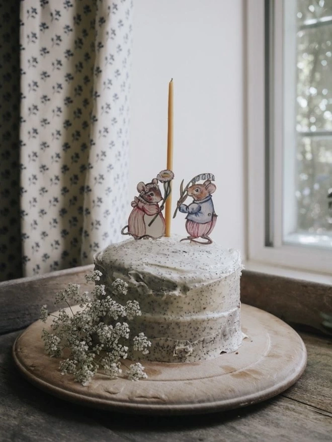 Wooden Mr & Mrs Tibbles Mice on a decorated cake