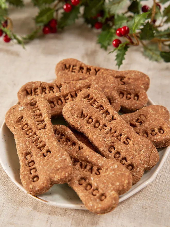  Merry woofmass Christmas dog biscuits