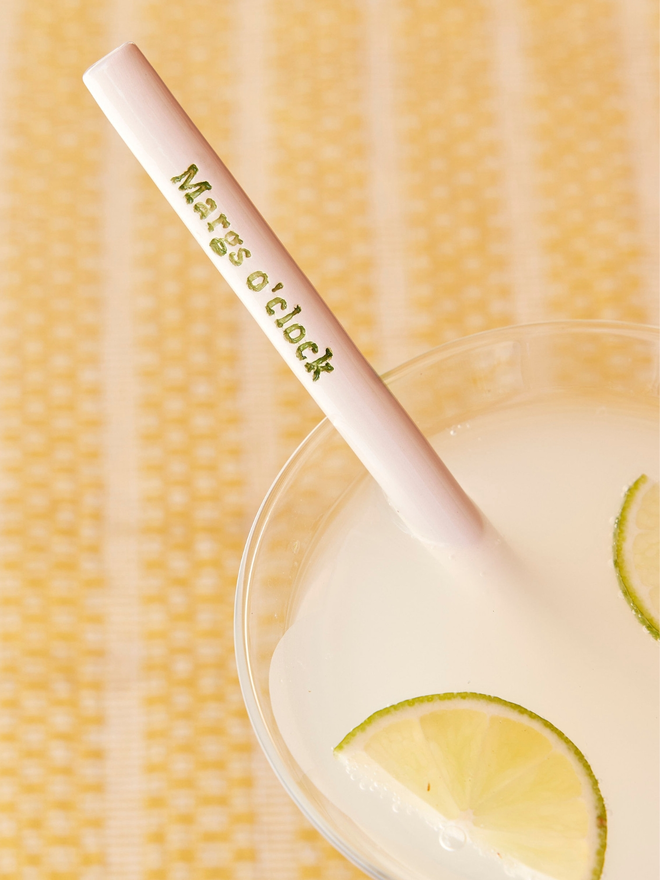 Margs O Clock straw