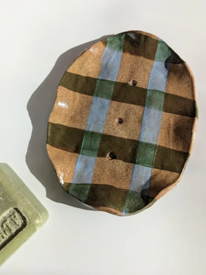 Gingham Wavy Soap Dish