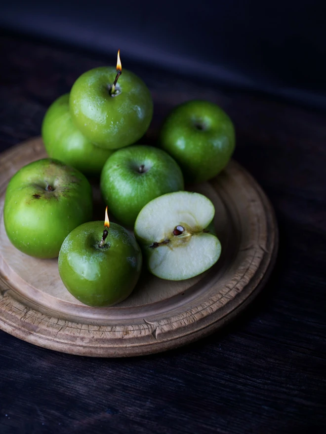 Apple Candle