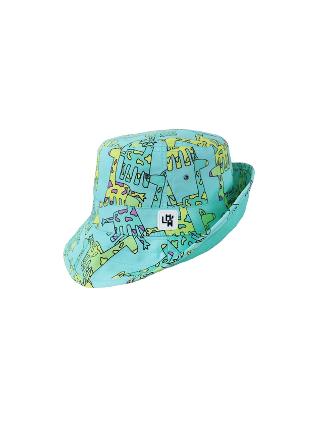 Kids sun bucket hat reversible in Giraffe print side