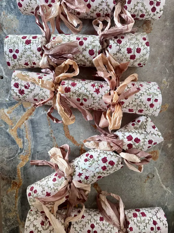Whimsical Christmas crackers 