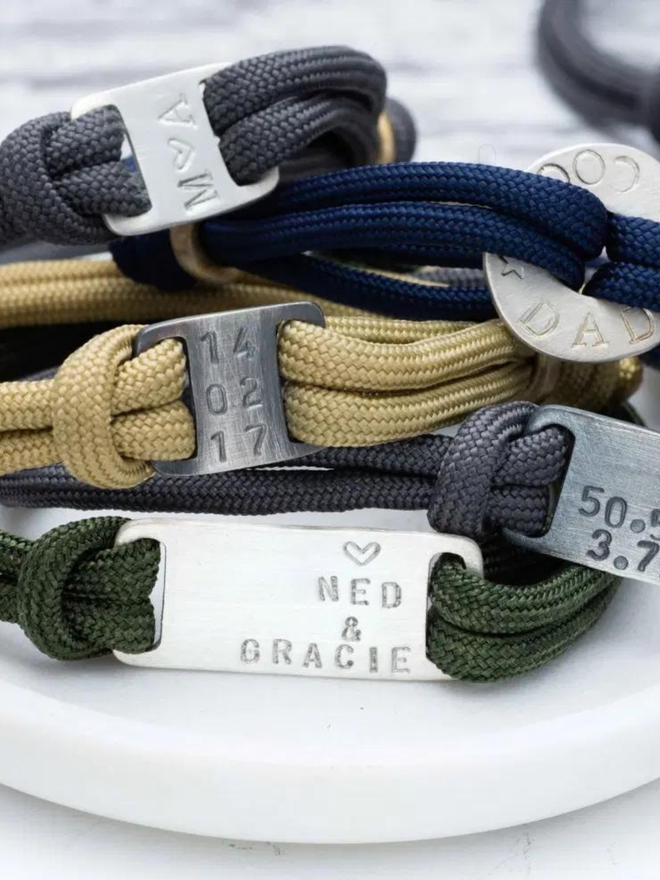 Personalised men's paracord bracelet