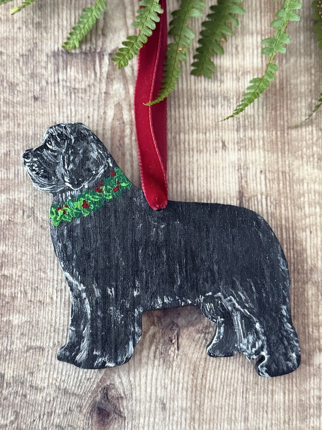 Newfoundland Hand-Painted Dog Christmas Christmas Decoration hung with red velvet ribbon 