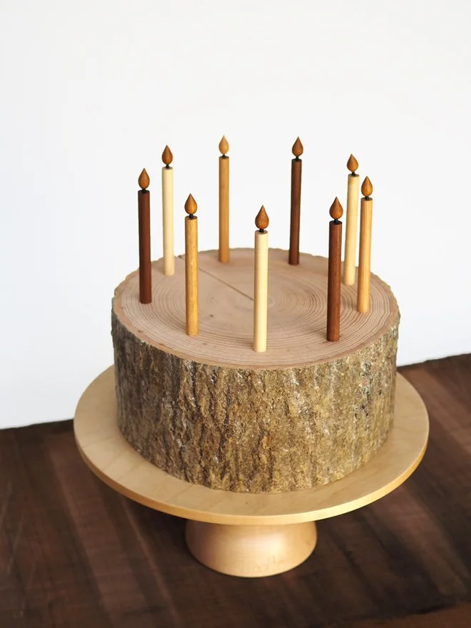 Wooden Float Cake Stand 