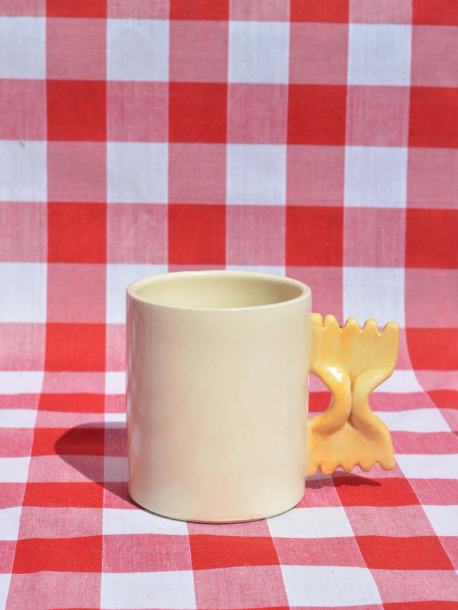 Farfalle pasta espresso cup