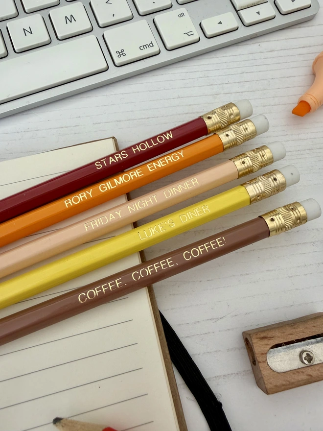 Gilmore Girls 5 HB Pencil Set