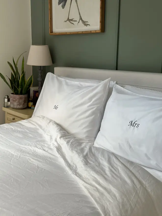 embroidered pillowcase set and bedding