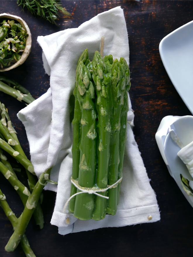 ASPARAGUS  CANDLE