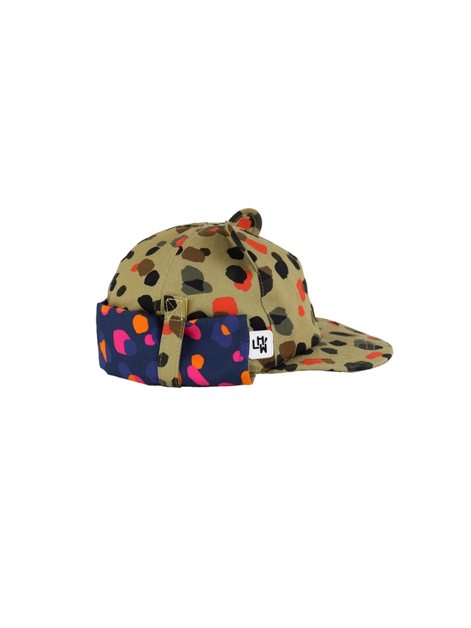 Kids sun baseball hat in leopard neutral print side