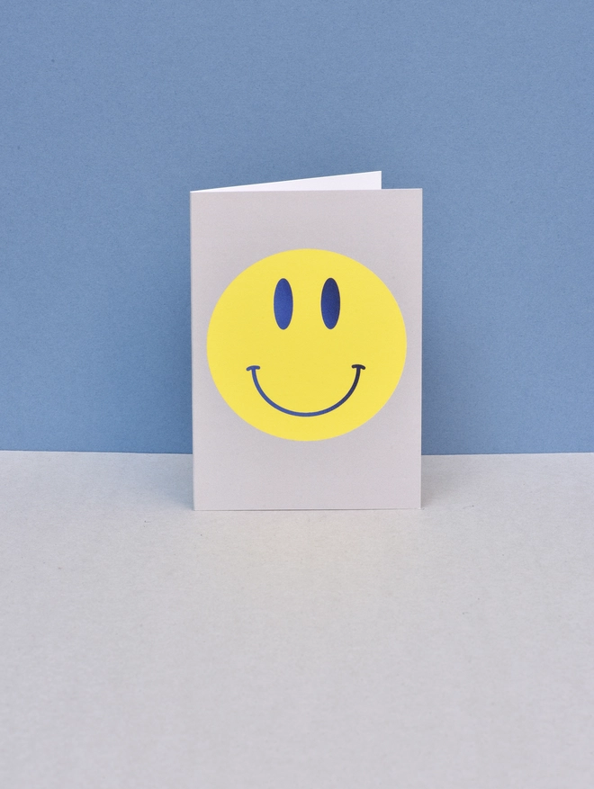 Smiley yellow card